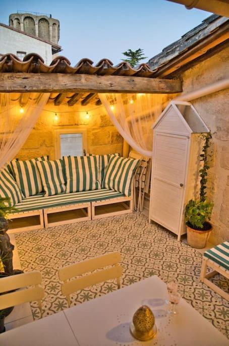 Appartement-Terrasse Centre Historique Uzès Eksteriør bilde